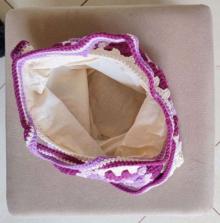 Confeccionada com Barbante - Imagem 5