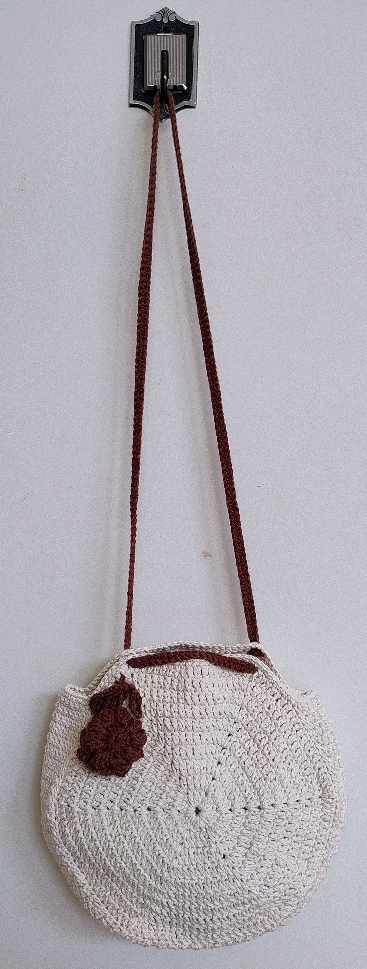 Confeccionada com Barbante - Imagem 2